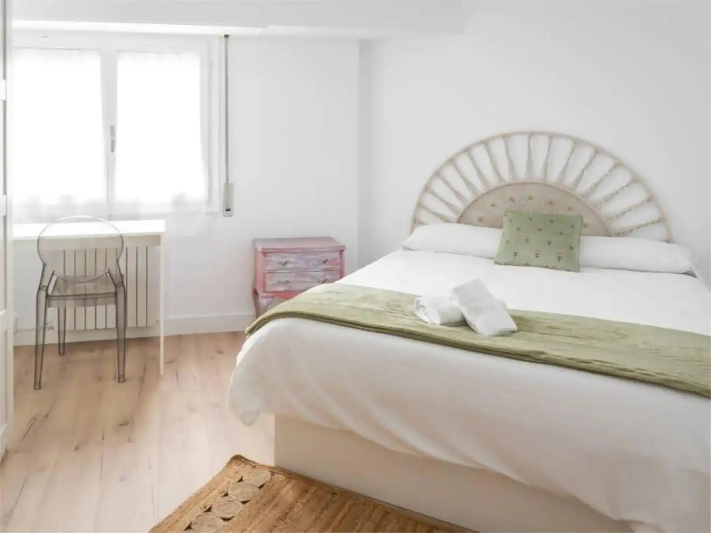 Piso en venta en Calle del Monasterio de Siresa, 30, Las Fuentes Habitación de Piso en venta en Zaragoza con Calefacción, Parquet y Amueblado