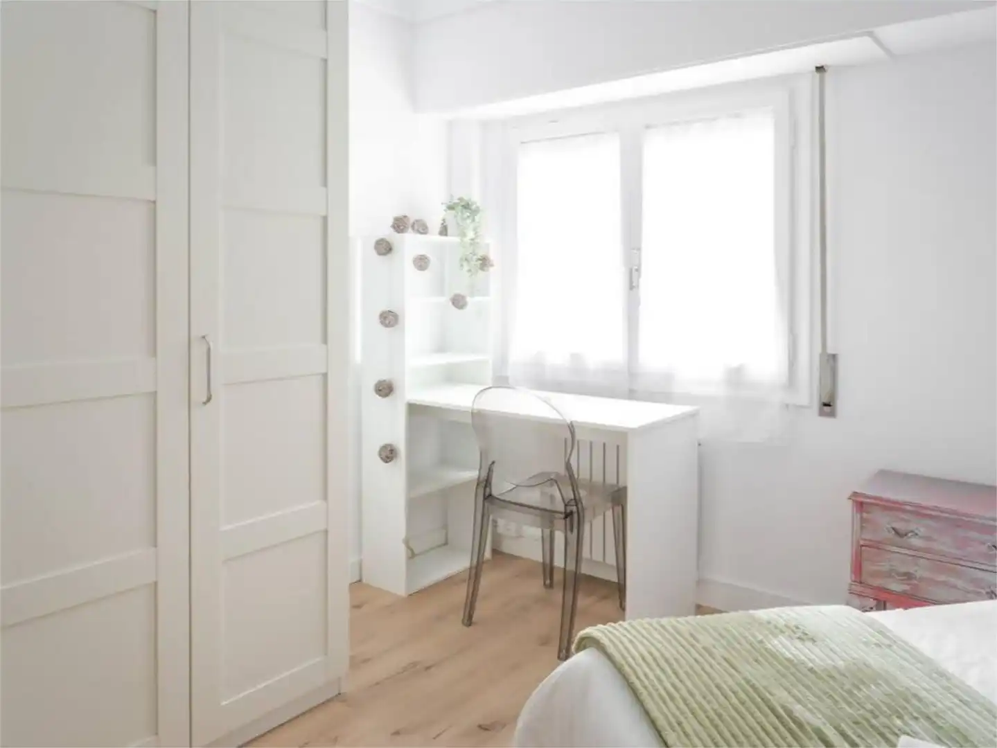Piso en venta en Calle del Monasterio de Siresa, 30, Las Fuentes Habitación de Piso en venta en Zaragoza con Calefacción, Parquet y Amueblado