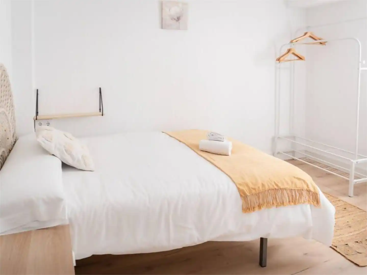 Piso en venta en Calle del Monasterio de Siresa, 30, Las Fuentes Habitación de Piso en venta en Zaragoza con Calefacción, Parquet y Amueblado