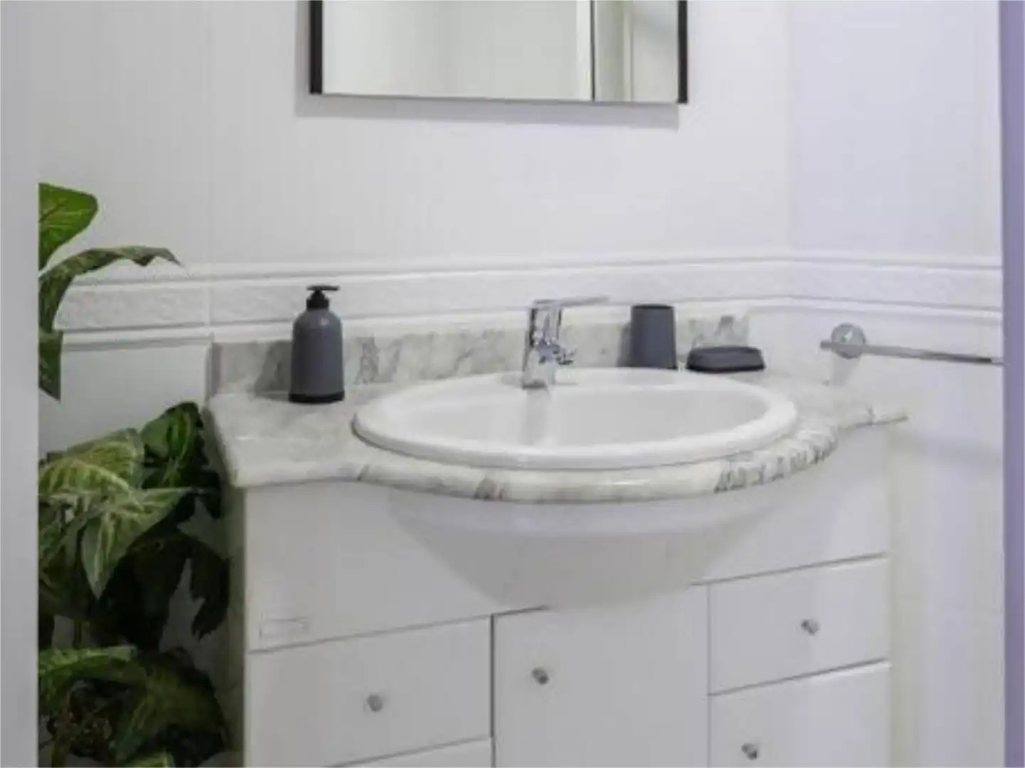 Piso en venta en Calle del Monasterio de Siresa, 30, Las Fuentes Baño de Piso en venta en Zaragoza con Calefacción, Parquet y Amueblado