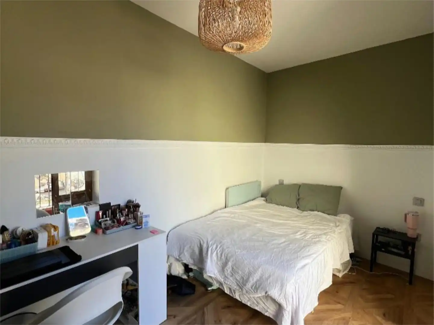 Piso en venta en Calle Daoiz, 9, Plaza Mayor - San Agustín Habitación de Piso en venta en Segovia con Calefacción, Parquet y Amueblado