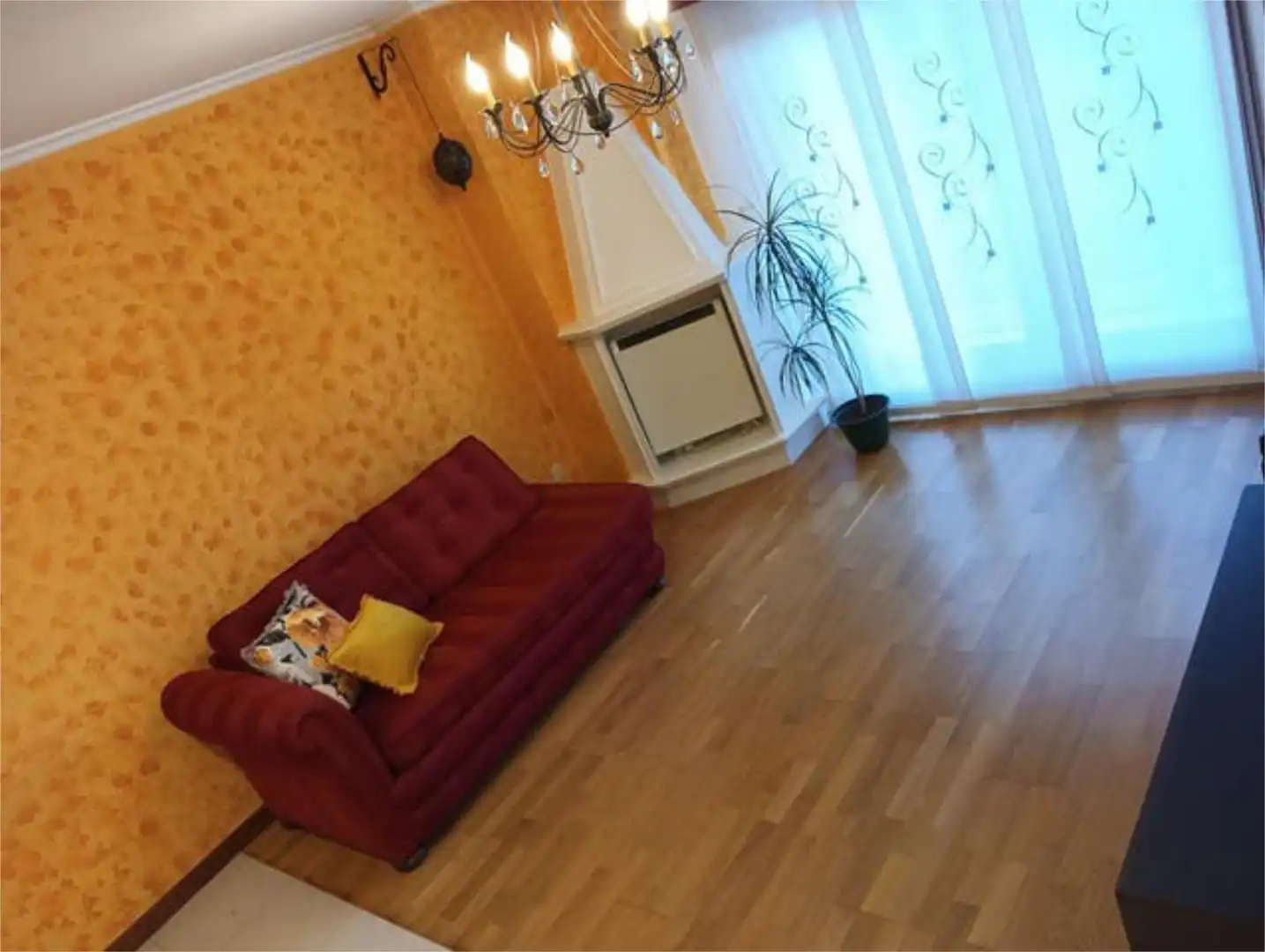 Apartament en venda a As Travesas - Balaídos Sala d'estar de Apartament en venda en Vigo amb Calefacció, Jardí privat i Traster