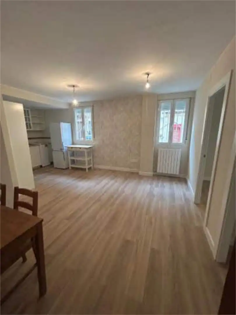 Piso en venta en Barrio de San José Piso en venta en Zaragoza con Calefacción y Terraza