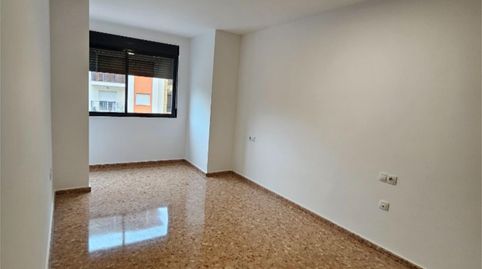 Photo 5 of Flat for rent in Calle Proyecto N 12, 28, Riba-roja de Túria, Valencia