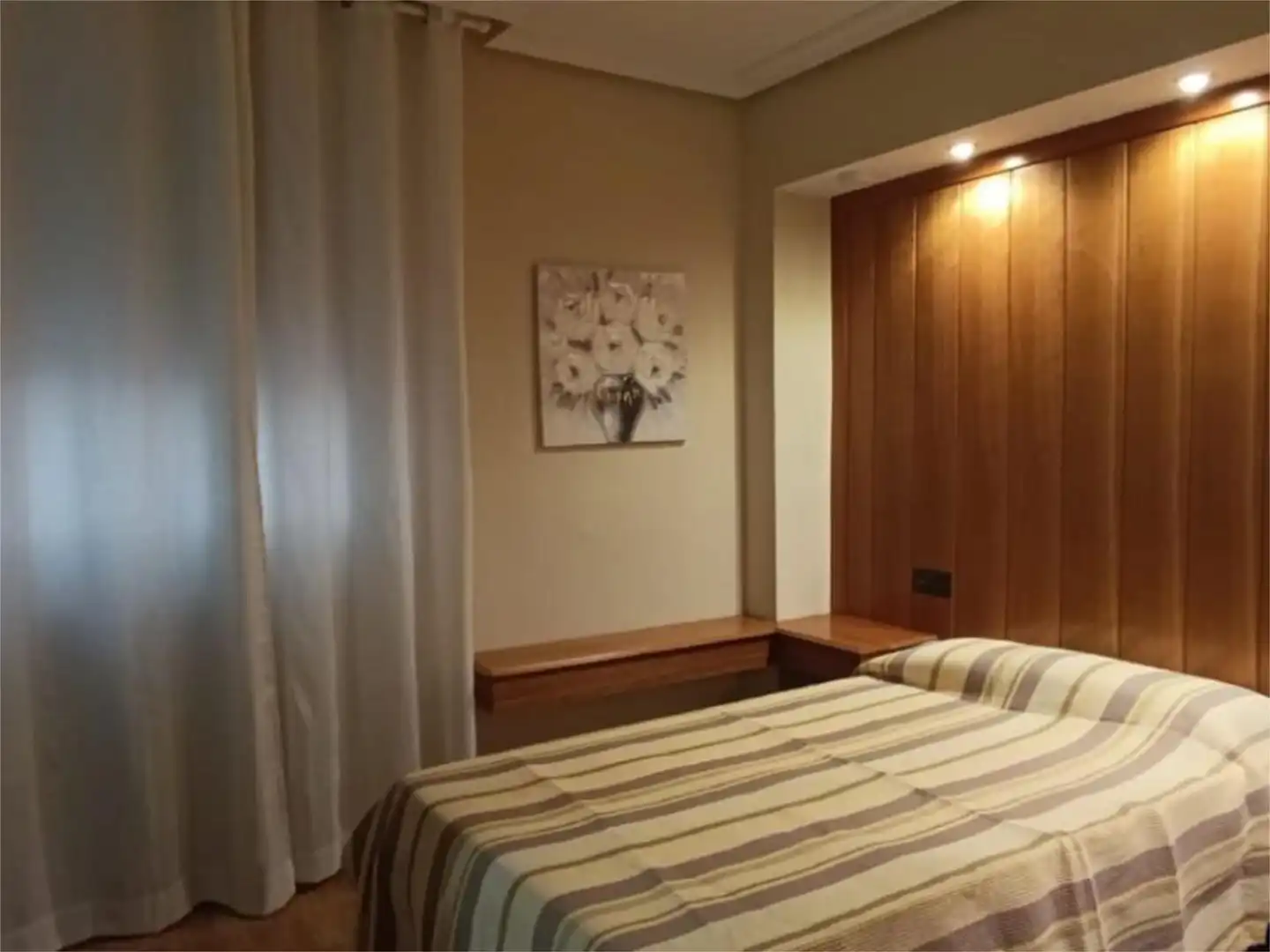Zimmer in Calle Juan de Balmaseda, 4, Campo de la Juventud Schlafzimmer von Wohnung zur untervermieten in Palencia mit Heizung, Parkett und Möbliert