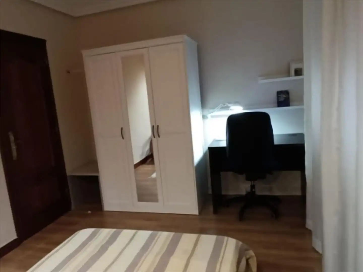 Zimmer in Calle Juan de Balmaseda, 4, Campo de la Juventud Schlafzimmer von Wohnung zur untervermieten in Palencia mit Heizung, Parkett und Möbliert