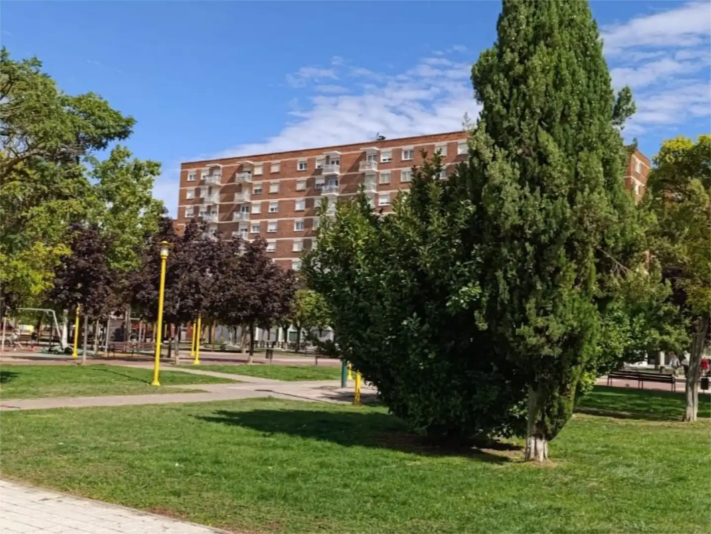 Zimmer in Calle Juan de Balmaseda, 4, Campo de la Juventud Außenansicht von Wohnung zur untervermieten in Palencia mit Heizung, Parkett und Möbliert