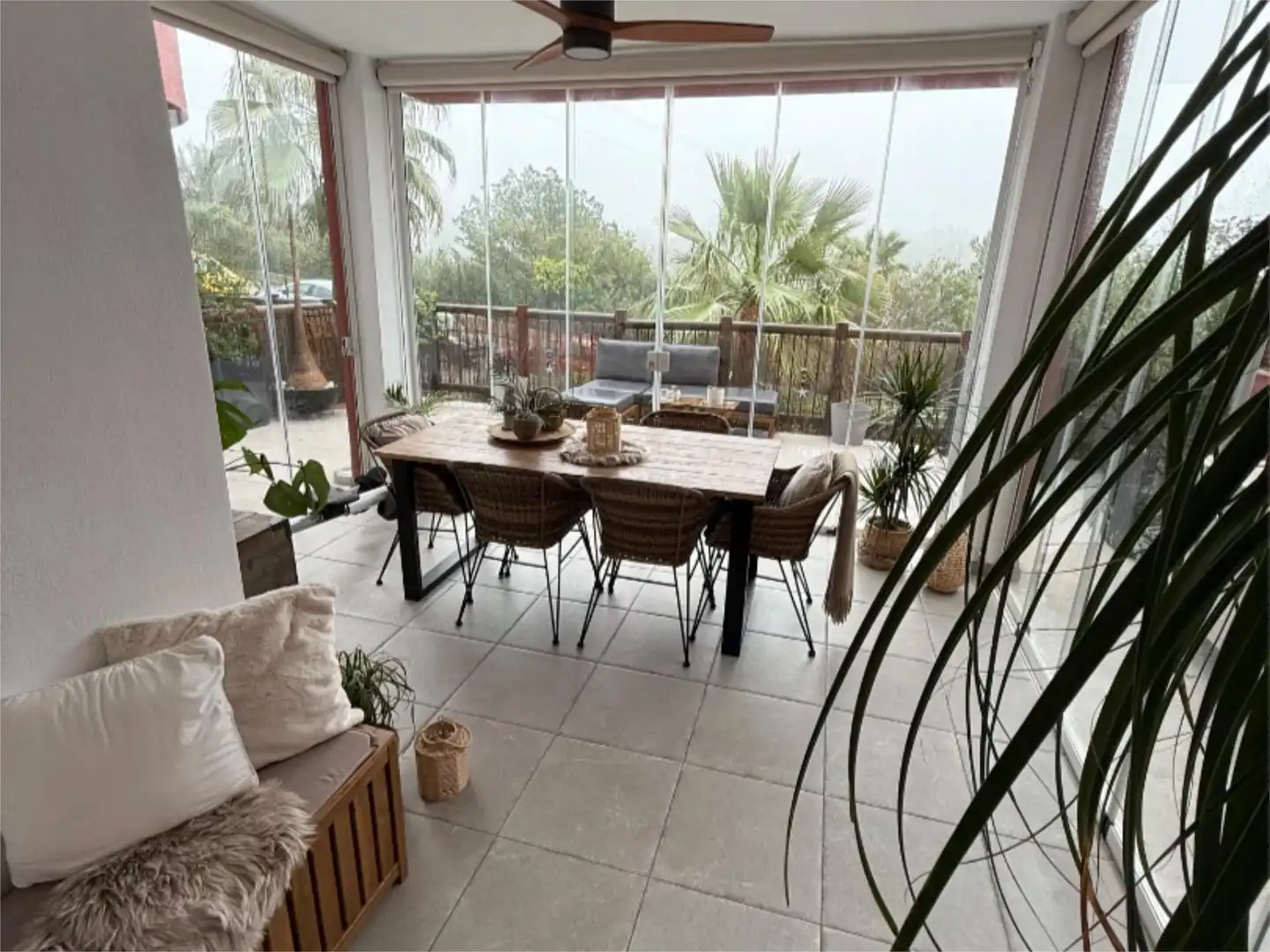 Piso en venta en Urbanización La Reserva, 3, Reserva de Marbella Terraza de Piso en venta en Marbella con Aire acondicionado, Calefacción y Jardín privado