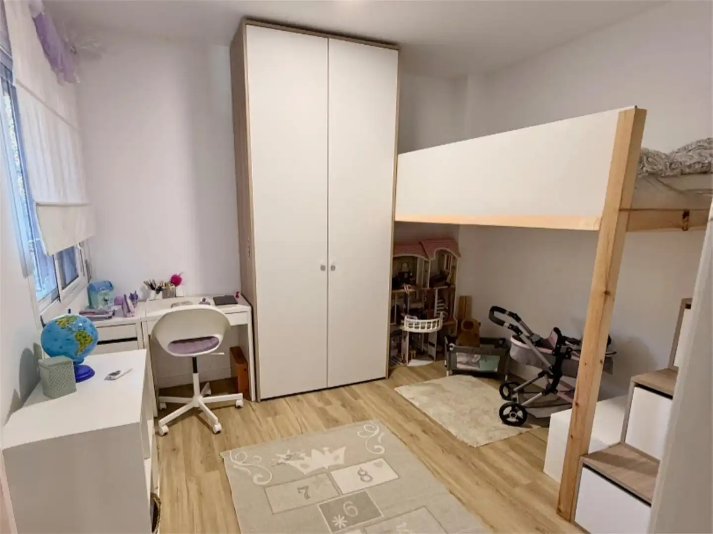 Piso en venta en Urbanización La Reserva, 3, Reserva de Marbella Piso en venta en Marbella con Aire acondicionado, Calefacción y Jardín privado