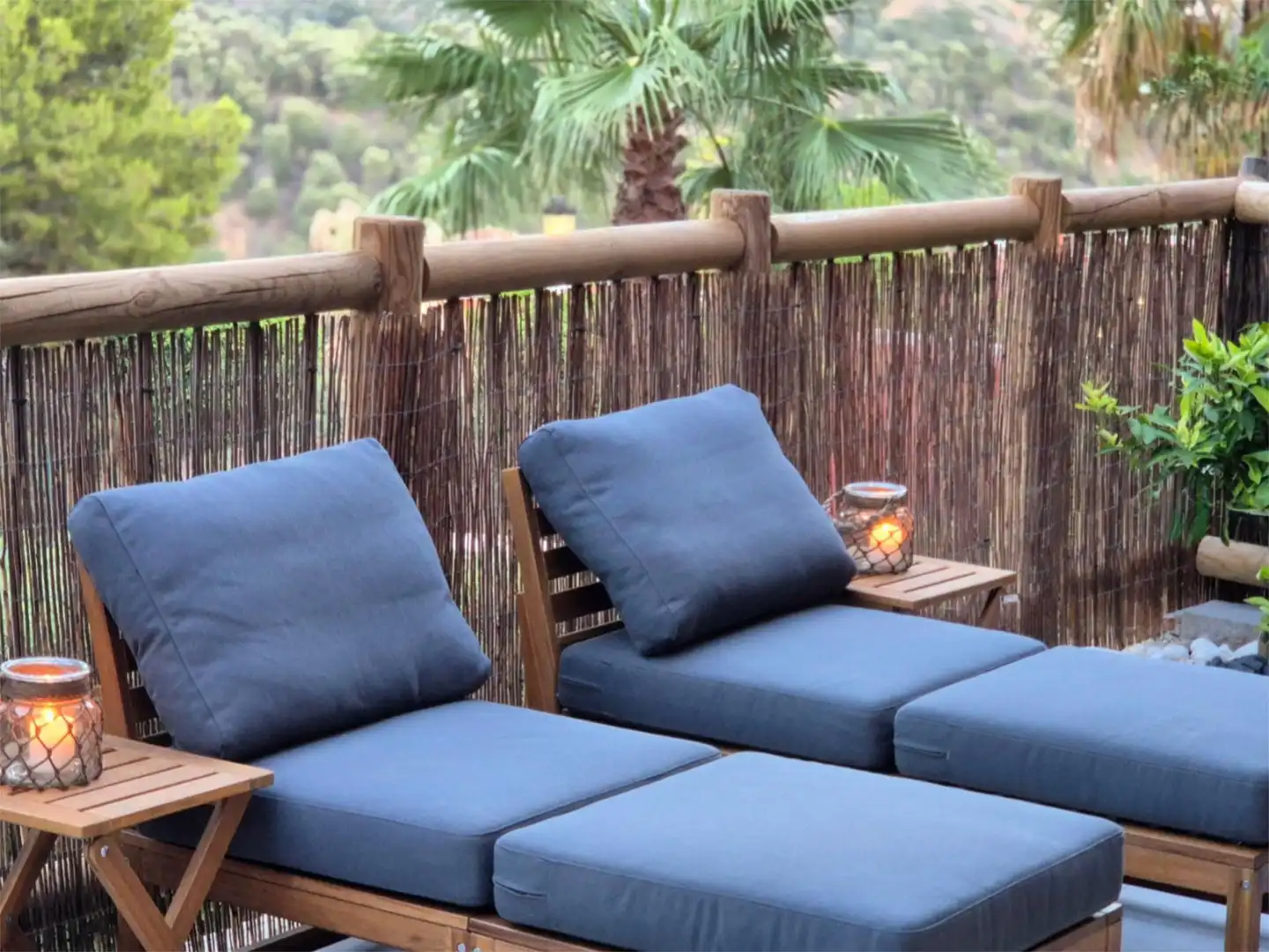 Piso en venta en Urbanización La Reserva, 3, Reserva de Marbella Terraza de Piso en venta en Marbella con Aire acondicionado, Calefacción y Jardín privado