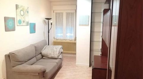 Foto 4 de Apartament de lloguer a Lezkairu, Pamplona / Iruña