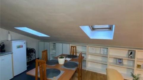 Foto 2 de Piso de alquiler en Verín, Ourense