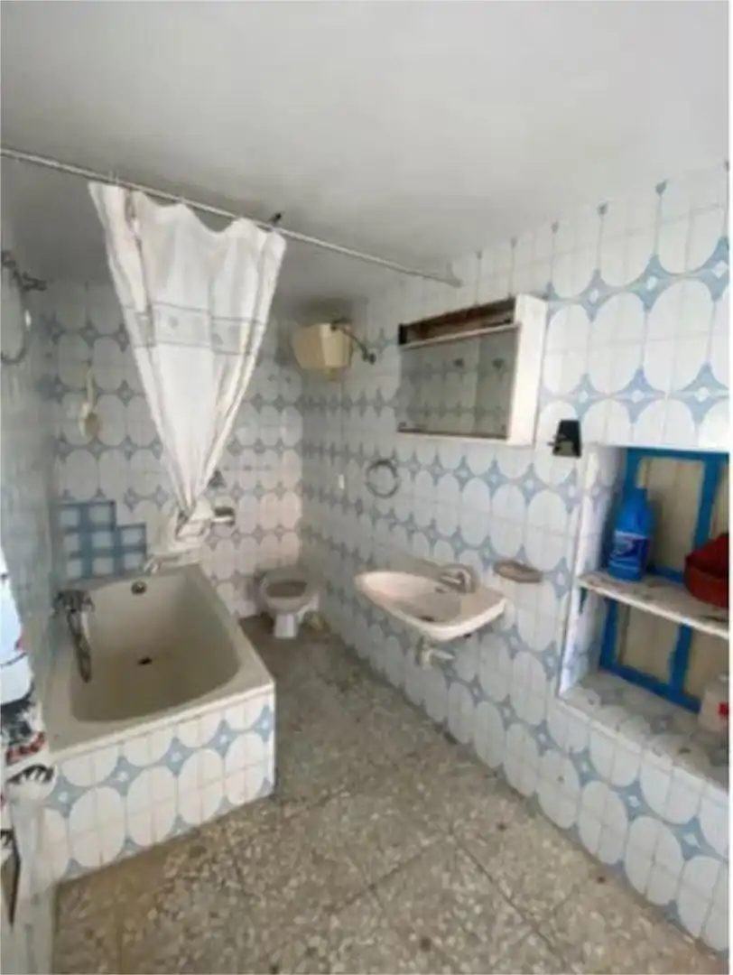 Baño de Casa o chalet en venta en Cabeza del Buey con Jardín privado, Terraza y Trastero