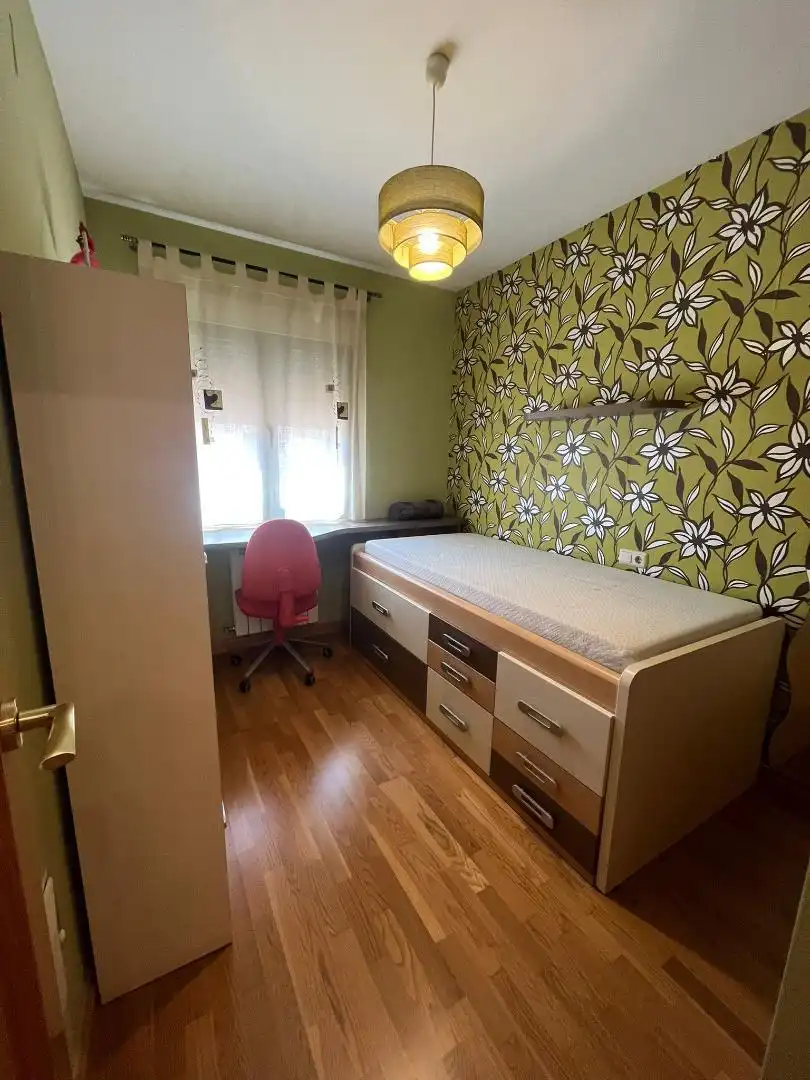 Detached homes for sale in Calle Cañicas, 21, Imaginalia - Llanos del Águila Bedroom of Detached homes for sale in Albacete Capital with Air Conditioner