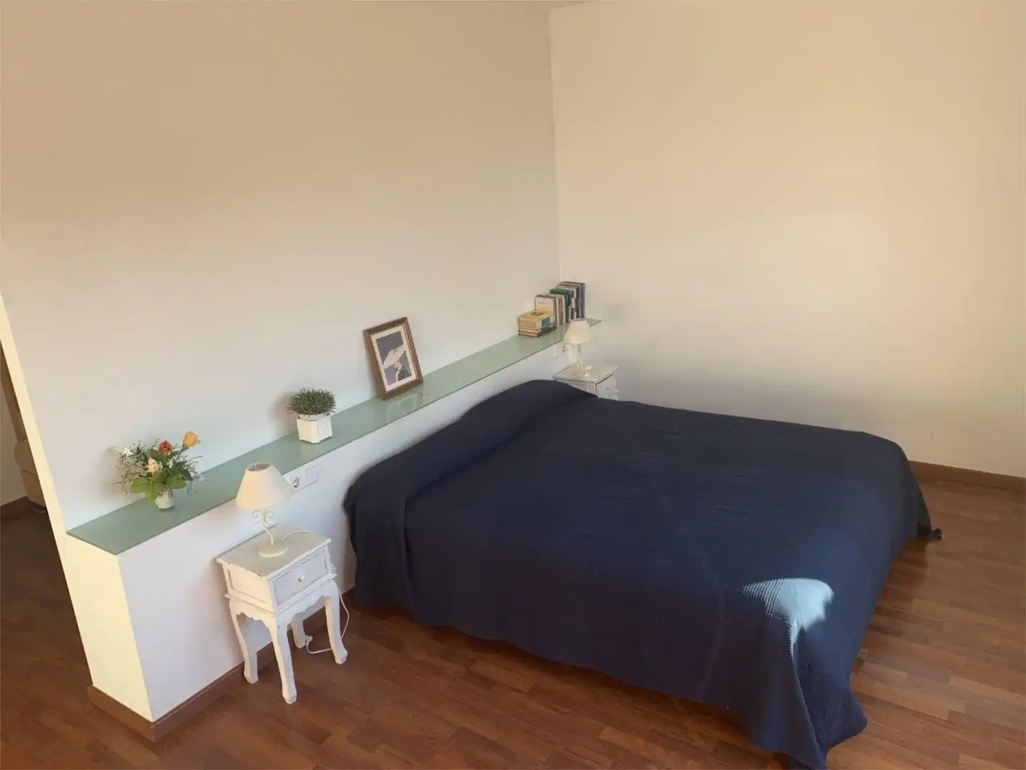 Piso en venta en Carrer d'Occitània, 19, Mas Trader - Corral d'En Tort - Corral d'En Cona Habitación de Piso en venta en Cubelles con Aire acondicionado, Calefacción y Jardín privado