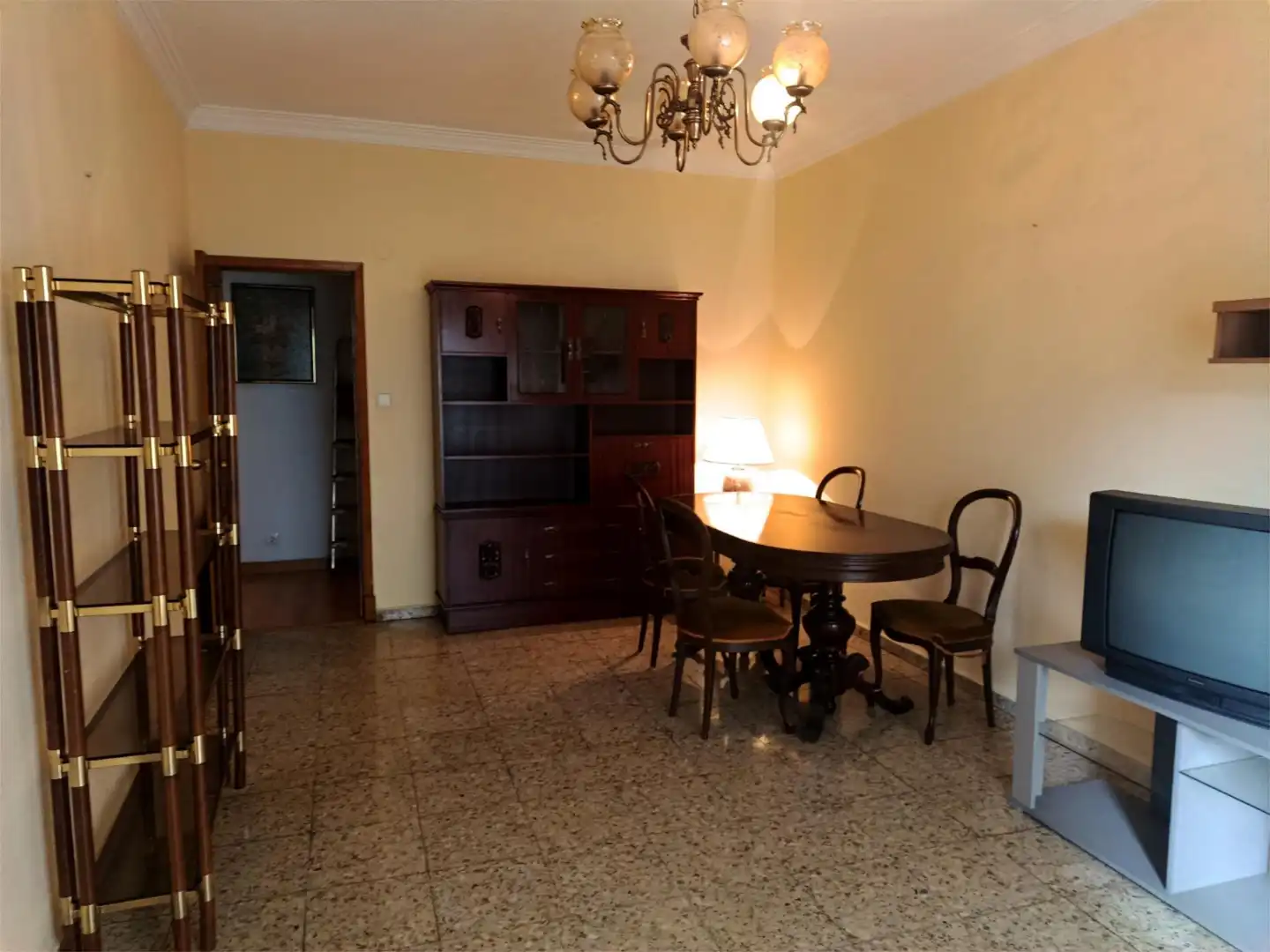 Flat for sale in Avenida Portugal, 174, A Carballeira Dining room of Flat for sale in Ourense Capital with Heating, Parquet flooring and Furnished