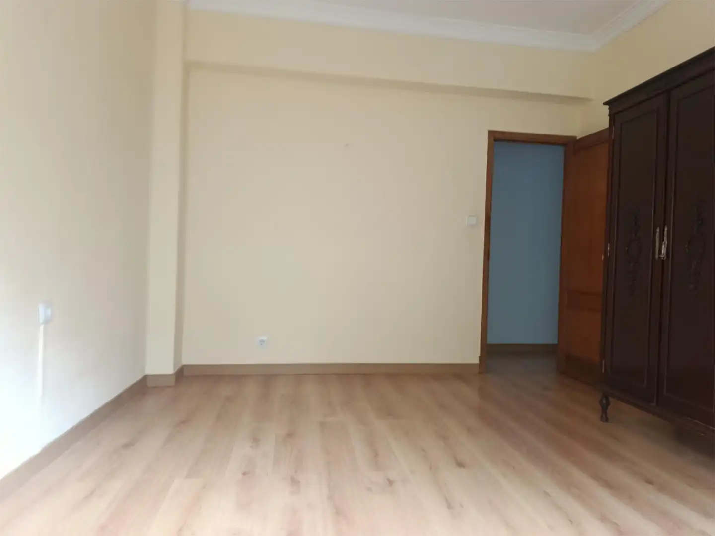 Flat for sale in Avenida Portugal, 174, A Carballeira Bedroom of Flat for sale in Ourense Capital with Heating, Parquet flooring and Furnished
