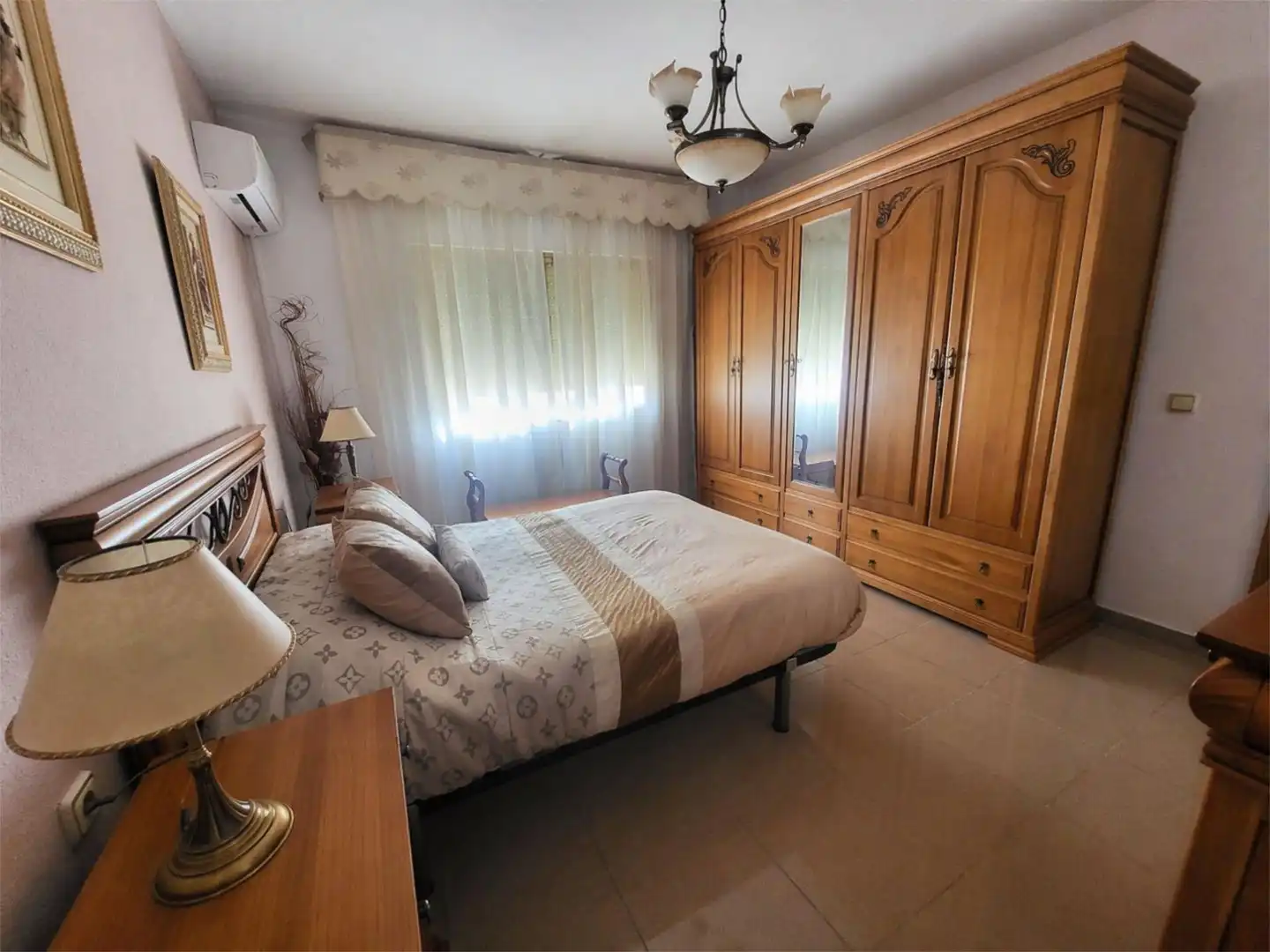 Casa adosada en venda a Calle Río Guadiana, 4, Quintanar de la Orden Dormitori de Casa adosada en venda en Quintanar de la Orden amb Aire condicionat