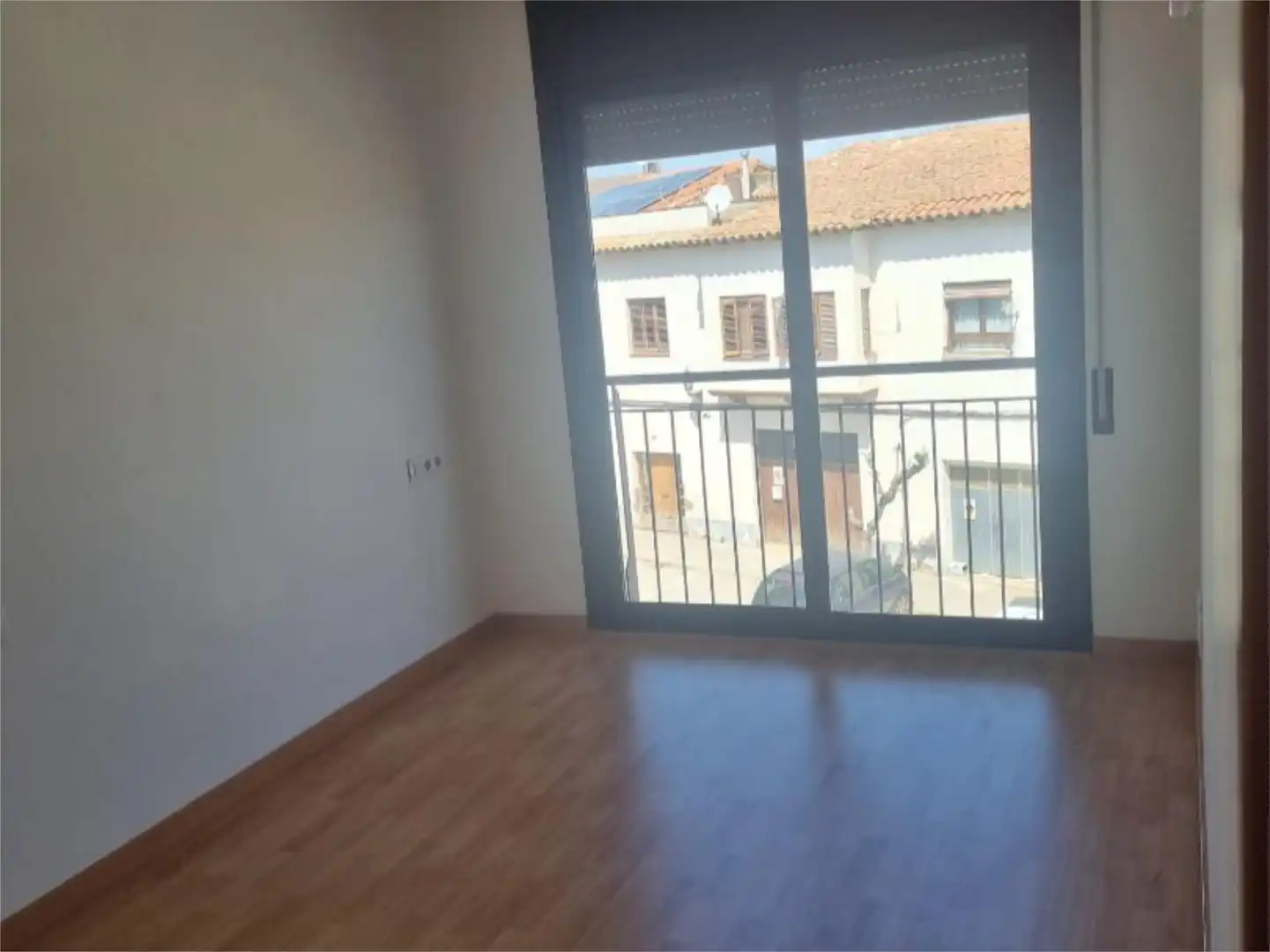 Habitación de Piso de alquiler en Binaced con Aire acondicionado, Parquet y Terraza