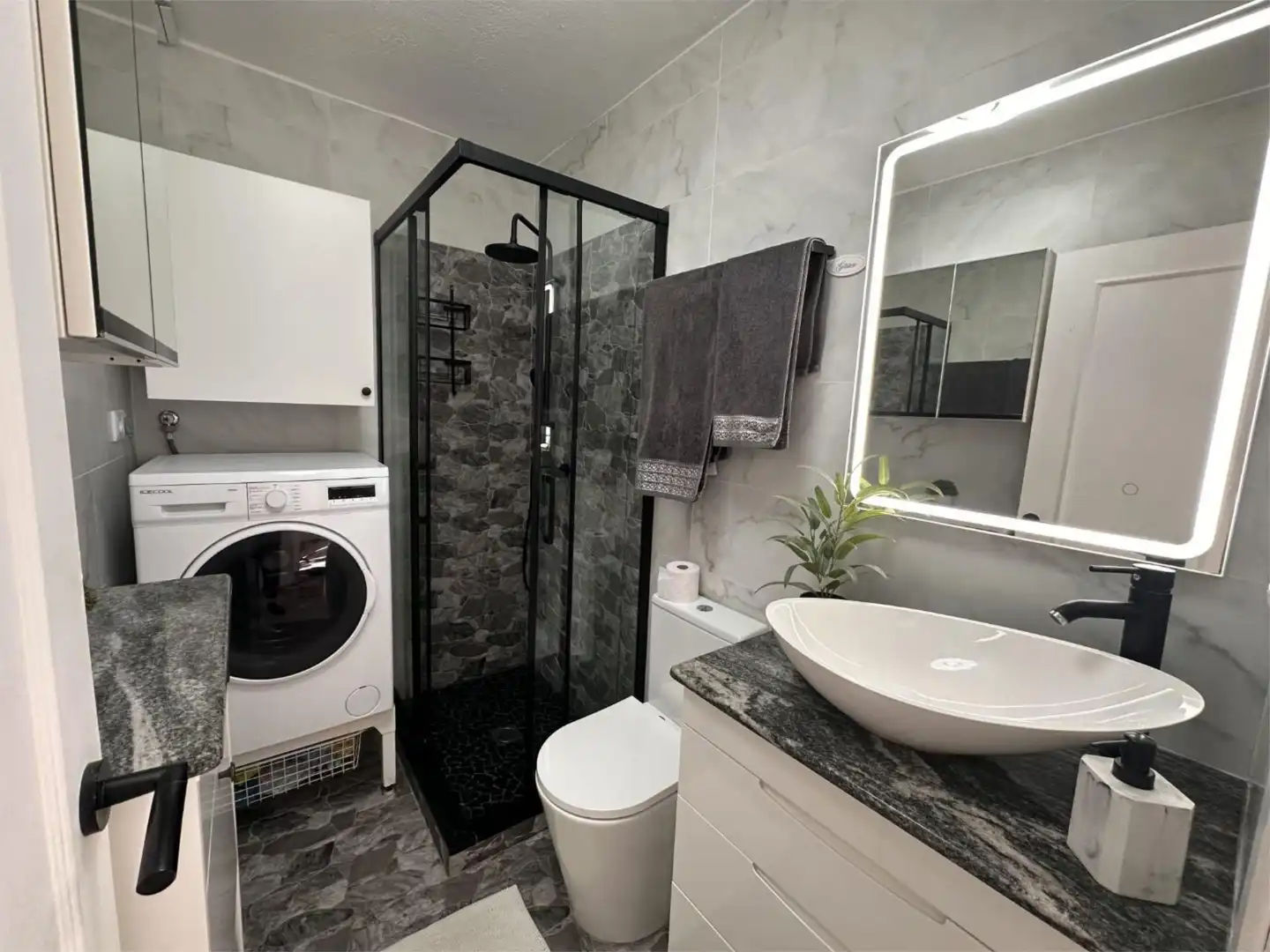Baño de Ático en venta en Torrevieja con Aire acondicionado, Calefacción y Terraza