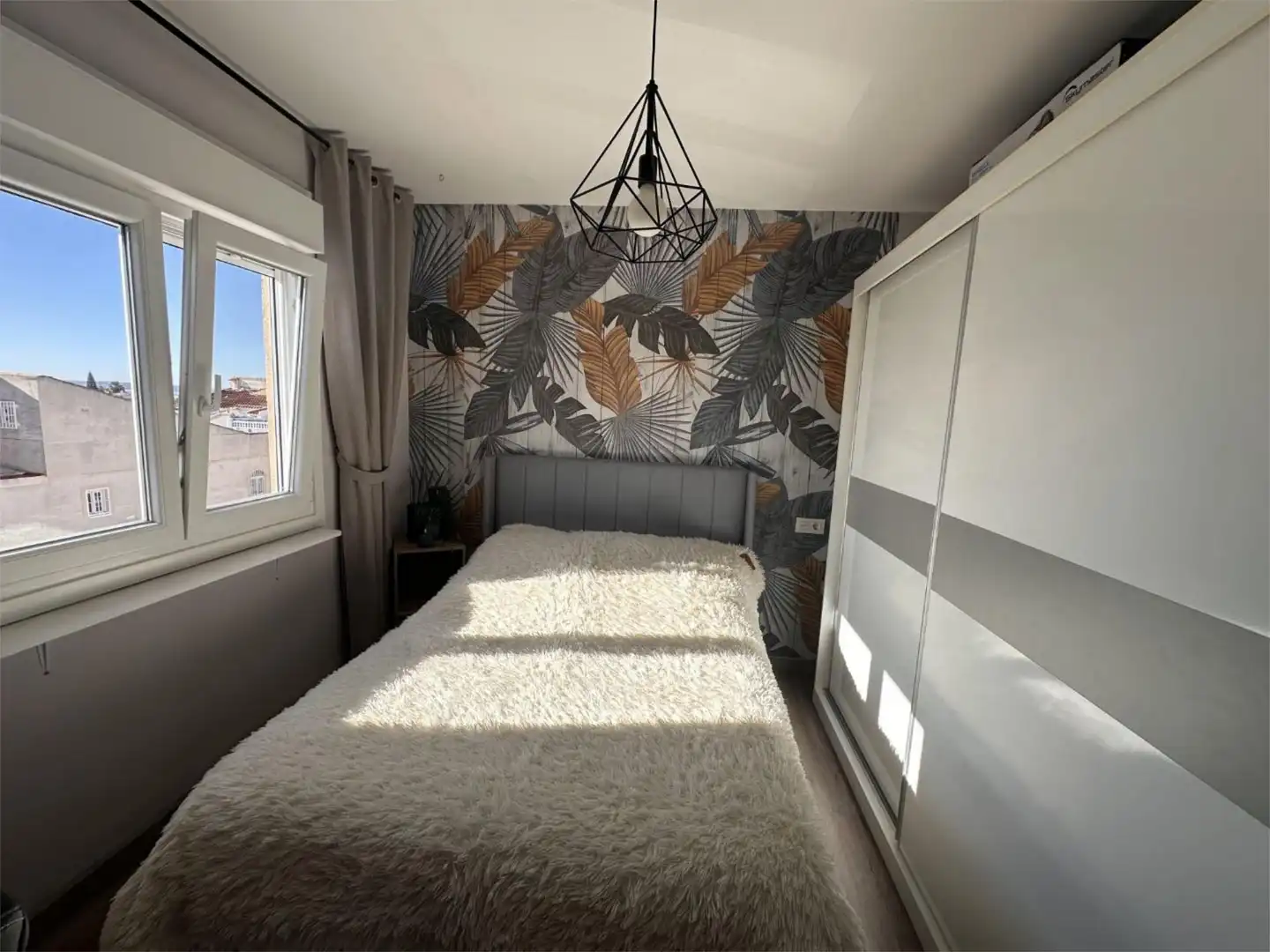 Habitación de Ático en venta en Torrevieja con Aire acondicionado, Calefacción y Terraza