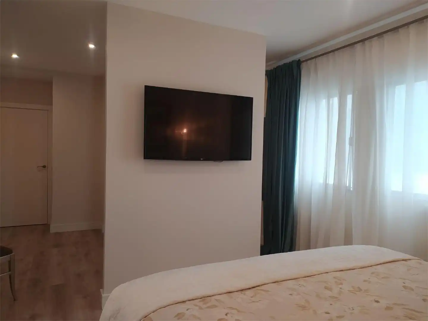 Pis en venda a Avenida Rafael Cabrera, 5, Triana Dormitori de Pis en venda en Las Palmas de Gran Canaria amb Aire condicionat, Parquet i Terrassa