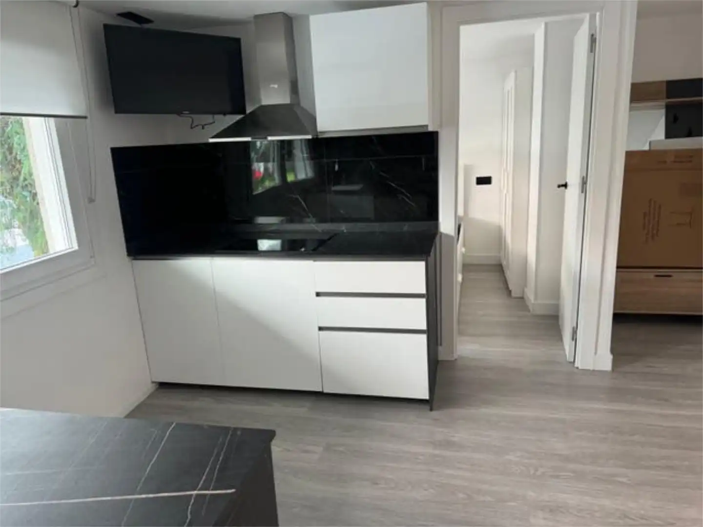 Cocina de Apartamento en venta en Vigo  con Calefacción y Amueblado