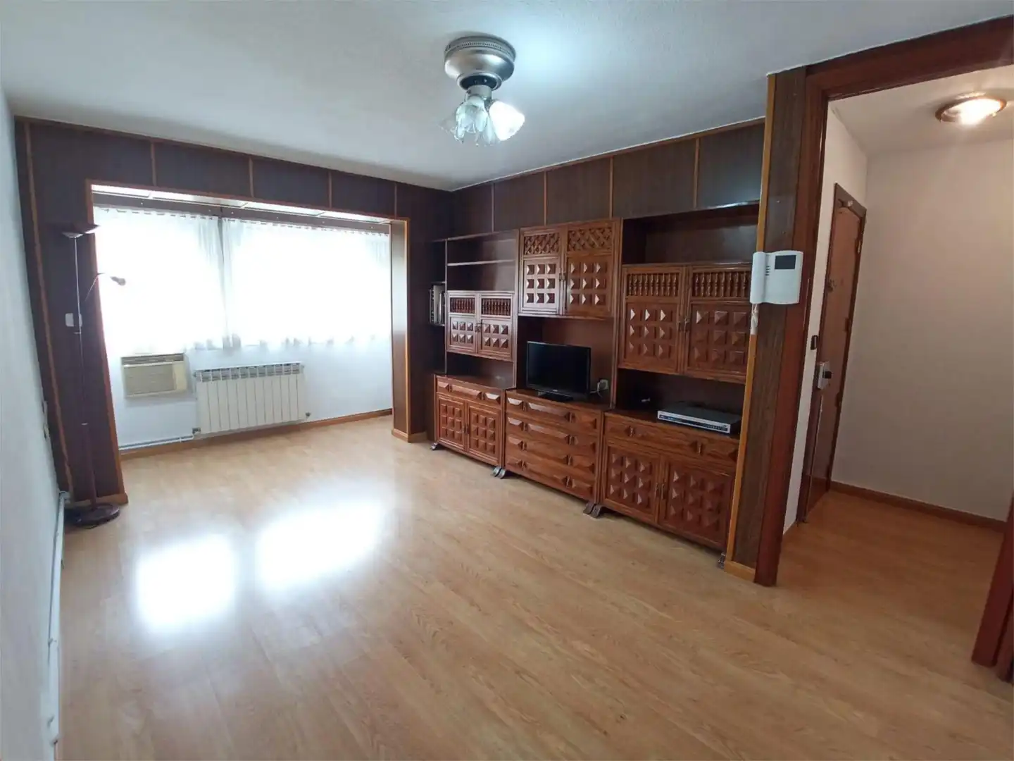 Living room of Flat for sale in  Madrid Capital  with Air Conditioner