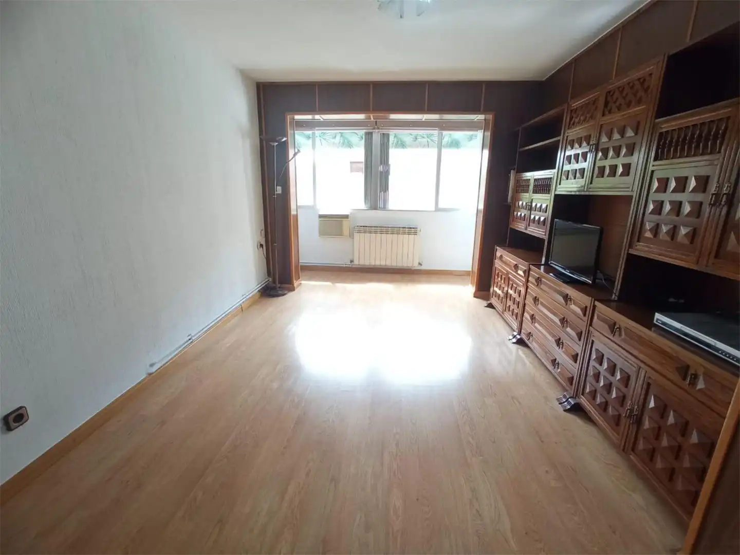 Sala de estar de Piso en venta en  Madrid Capital con Aire acondicionado