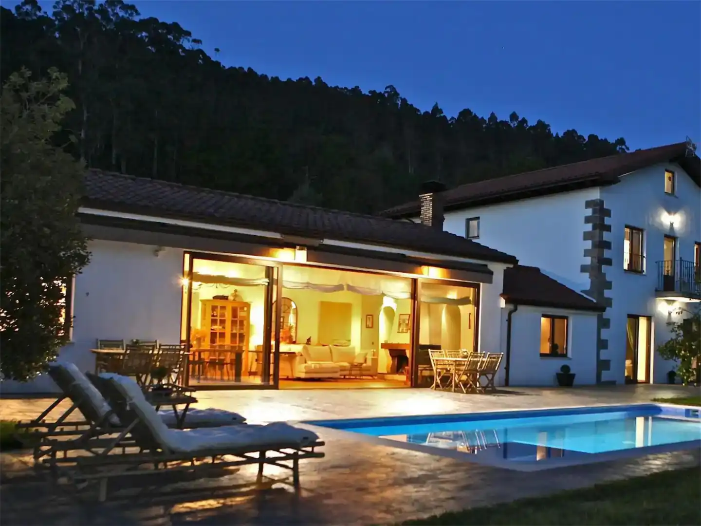 Terraza de Casa o chalet en venta en Riotuerto con Calefacción, Jardín privado y Parquet