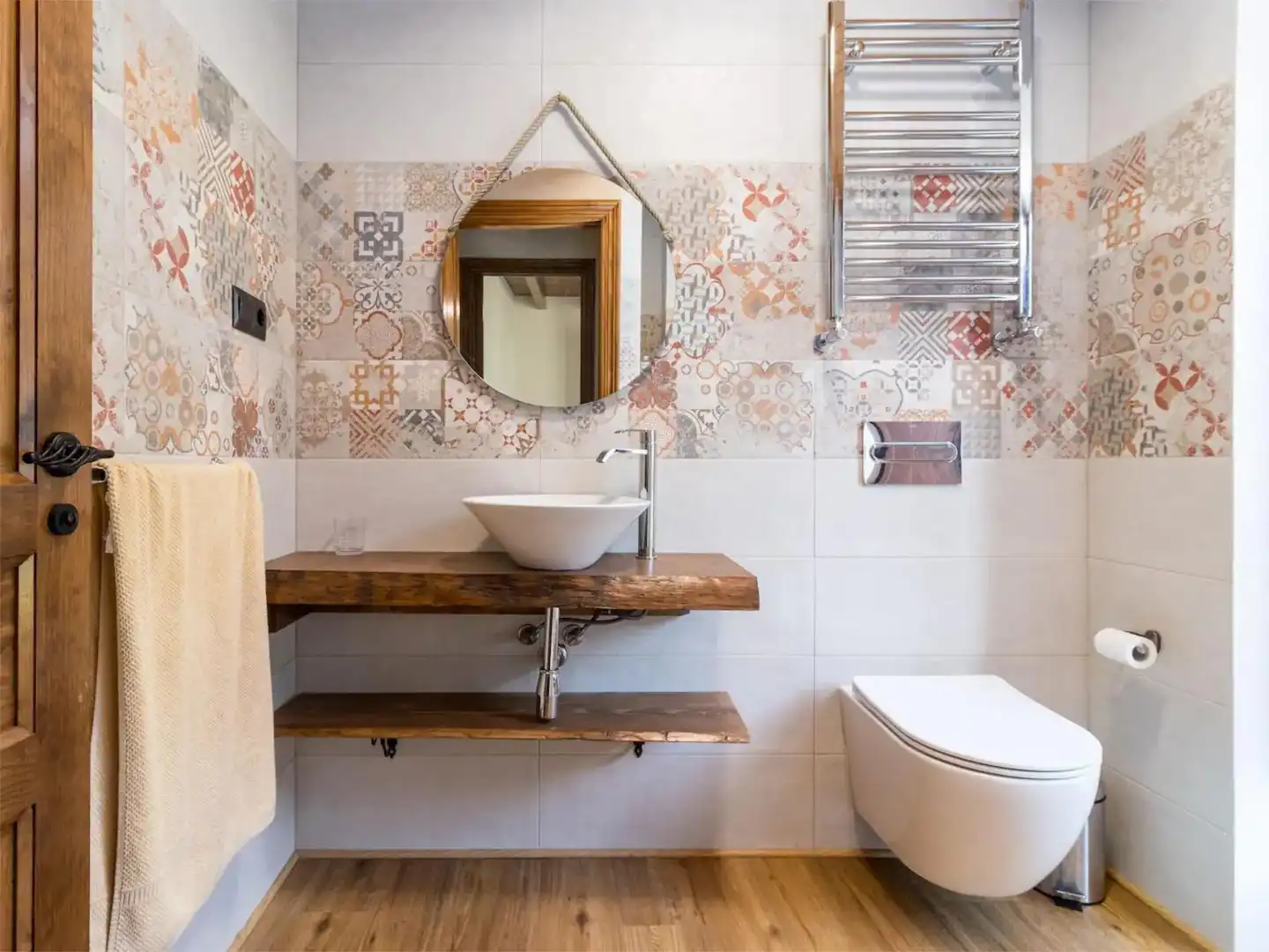 Casa o chalet en venta en Avenida Alisas, 48, Riotuerto Baño de Casa o chalet en venta en Riotuerto con Calefacción, Jardín privado y Parquet