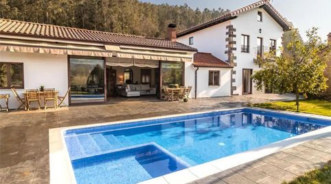 Foto 2 de Casa o chalet en venta en Avenida Alisas, 48, Riotuerto, Cantabria