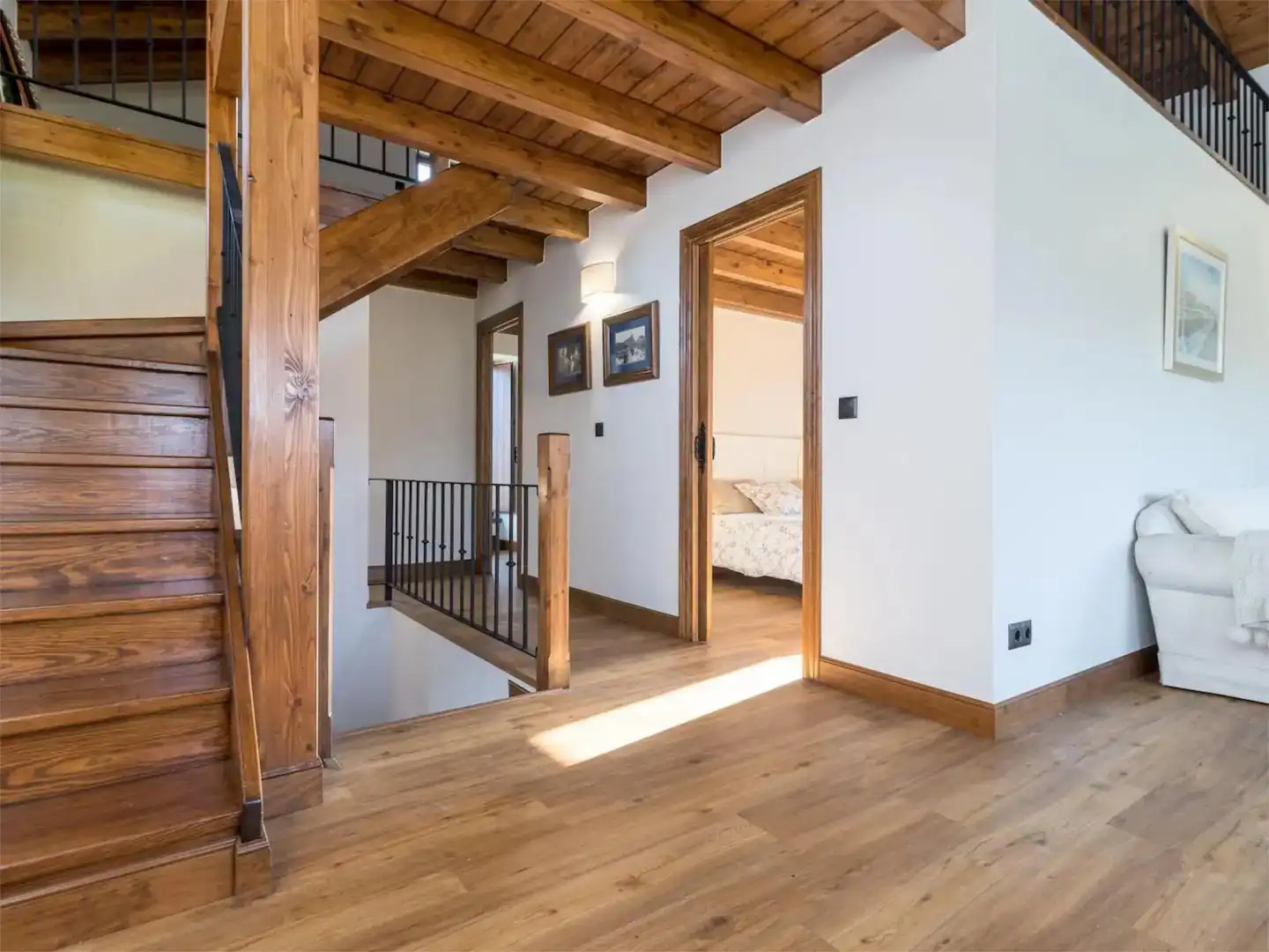 Casa o chalet en venta en Avenida Alisas, 48, Riotuerto Casa o chalet en venta en Riotuerto con Calefacción, Jardín privado y Parquet