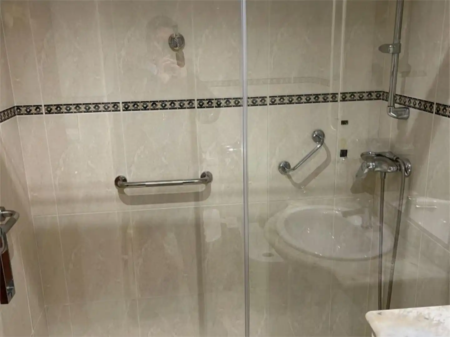 Piso en venta en Calle de Yolanda de Bar, 5, Las Fuentes Baño de Piso en venta en Zaragoza Capital con Aire acondicionado y Balcón