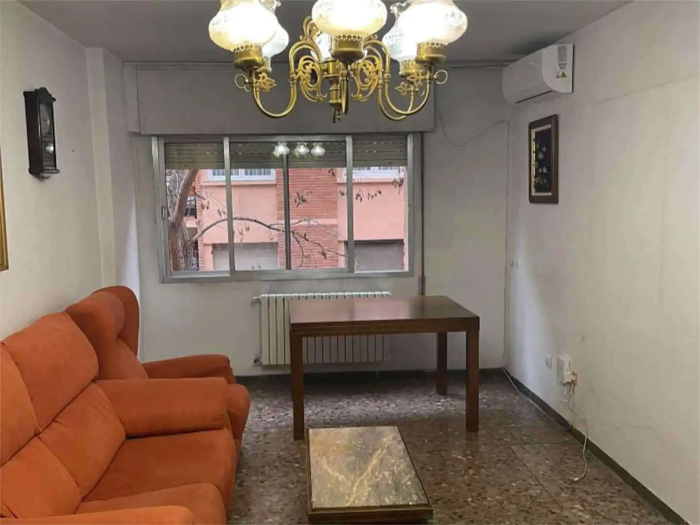 Piso en venta en Calle de Yolanda de Bar, 5, Las Fuentes Sala de estar de Piso en venta en Zaragoza Capital con Aire acondicionado y Balcón