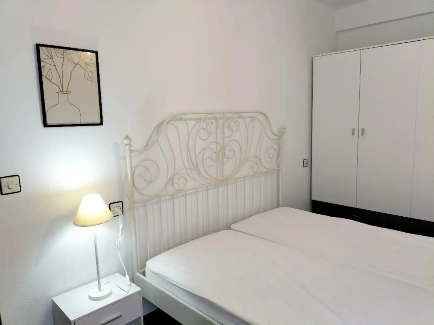 Piso de alquiler en Calle Santiago Gómez Santa Cruz, 4, Polideportivos Asperon - Mariano Vicen