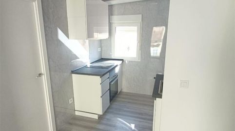 Foto 5 de Piso en venta en Calle del Pinzón, 9, Vista Alegre, Madrid Capital