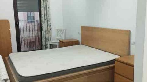 Foto 5 de Piso de alquiler en Centro, Teruel Capital