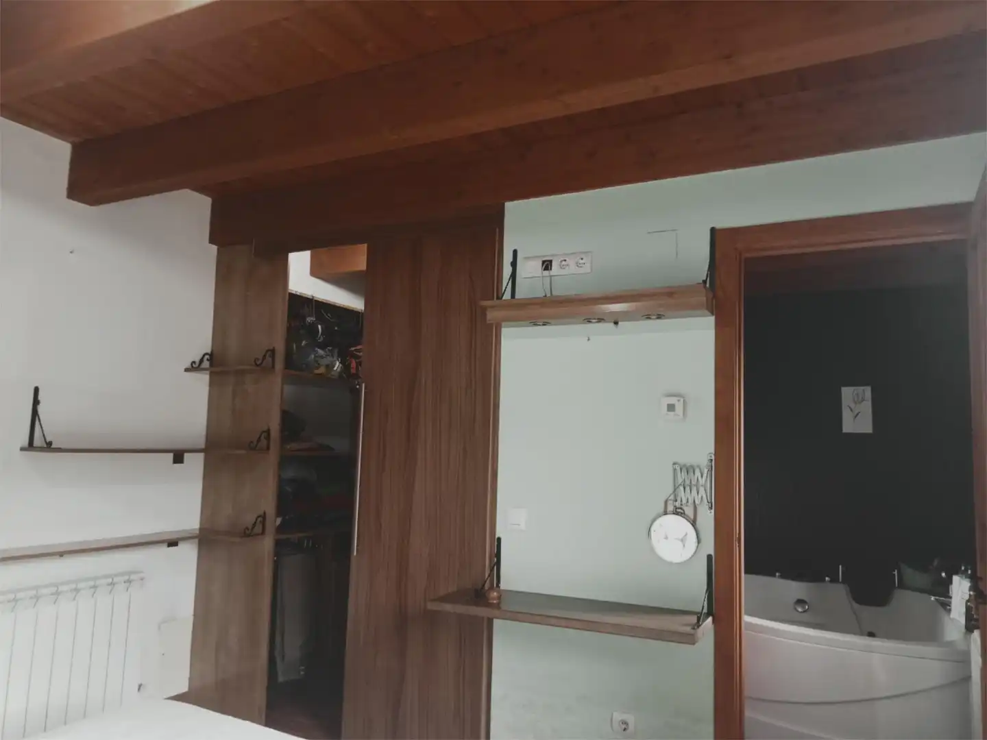 Casa o chalet en venta en Lugar Sobrado, Sobrado (León) Cocina de Casa o chalet en venta en Sobrado (León) con Calefacción, Parquet y Terraza