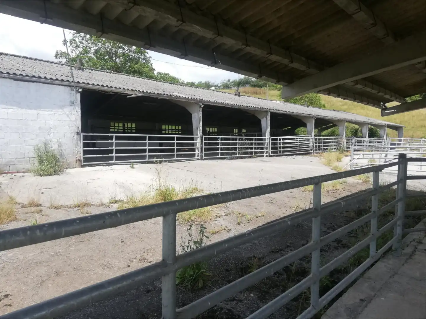 Außenansicht von Fabrik Grundstücke zum Verkauf in Piloña