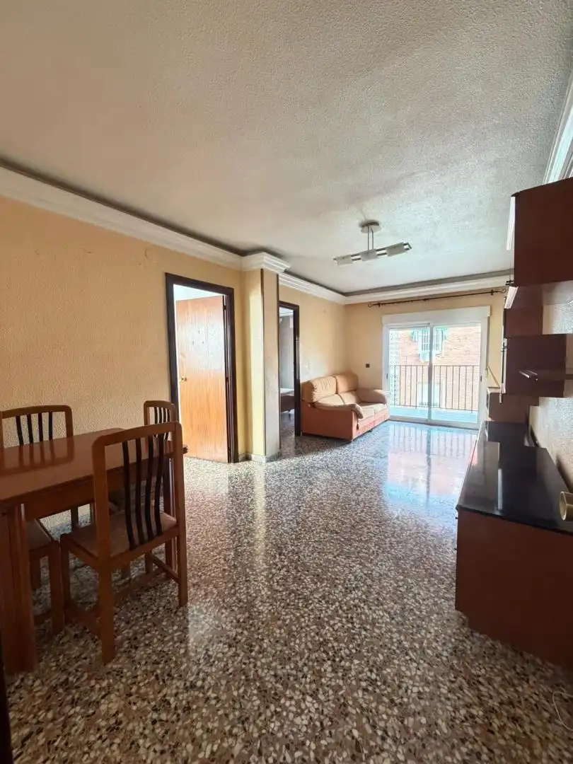 Außenansicht von Wohnung zum Verkauf in Molina de Segura mit Klimaanlage und Balkon