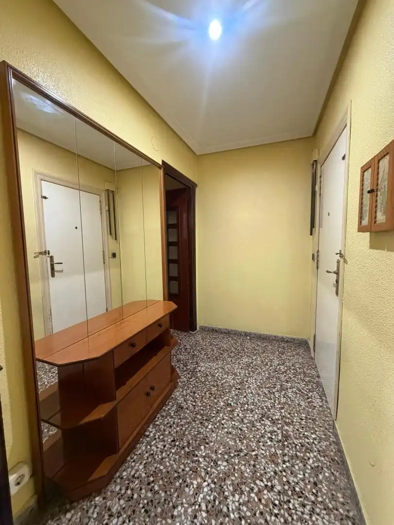 Wohnung zum Verkauf in Molina de Segura mit Klimaanlage und Balkon