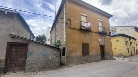 Foto 2 de Casa o xalet en venda a Travesía Hospital, 12, Zona Alta, Ponferrada