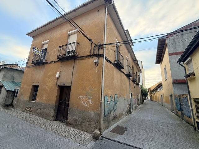 Casa-chalet en Venta en Travesía Hospital, 12 en Zona Alta