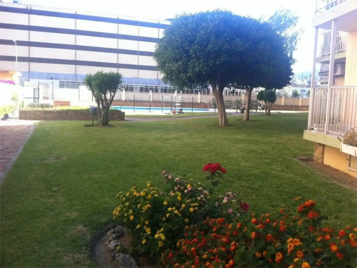 Schwimmbecken von Wohnungen zur Miete in Torremolinos mit Klimaanlage, Heizung und Terrasse