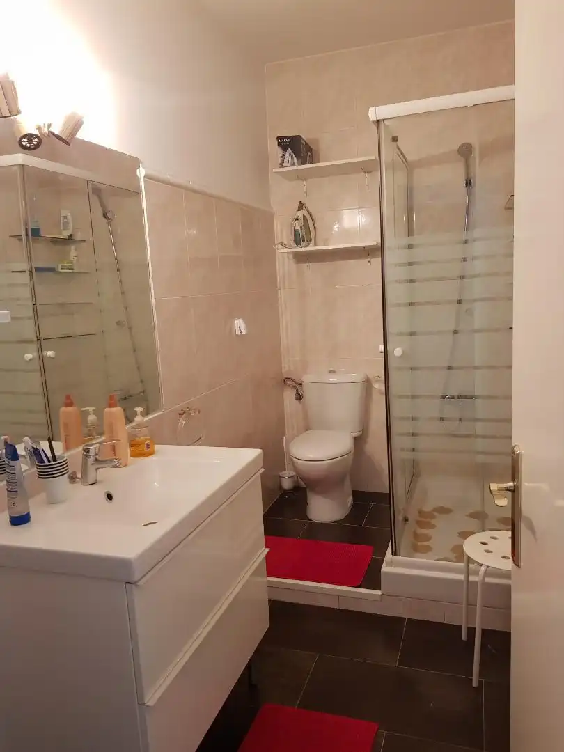 Baño de Piso para compartir en  Madrid Capital con Aire acondicionado, Calefacción y Parquet