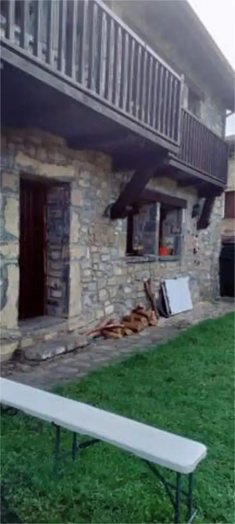 Vista exterior de Casa o chalet de alquiler en Aisa con Calefacción, Jardín privado y Terraza