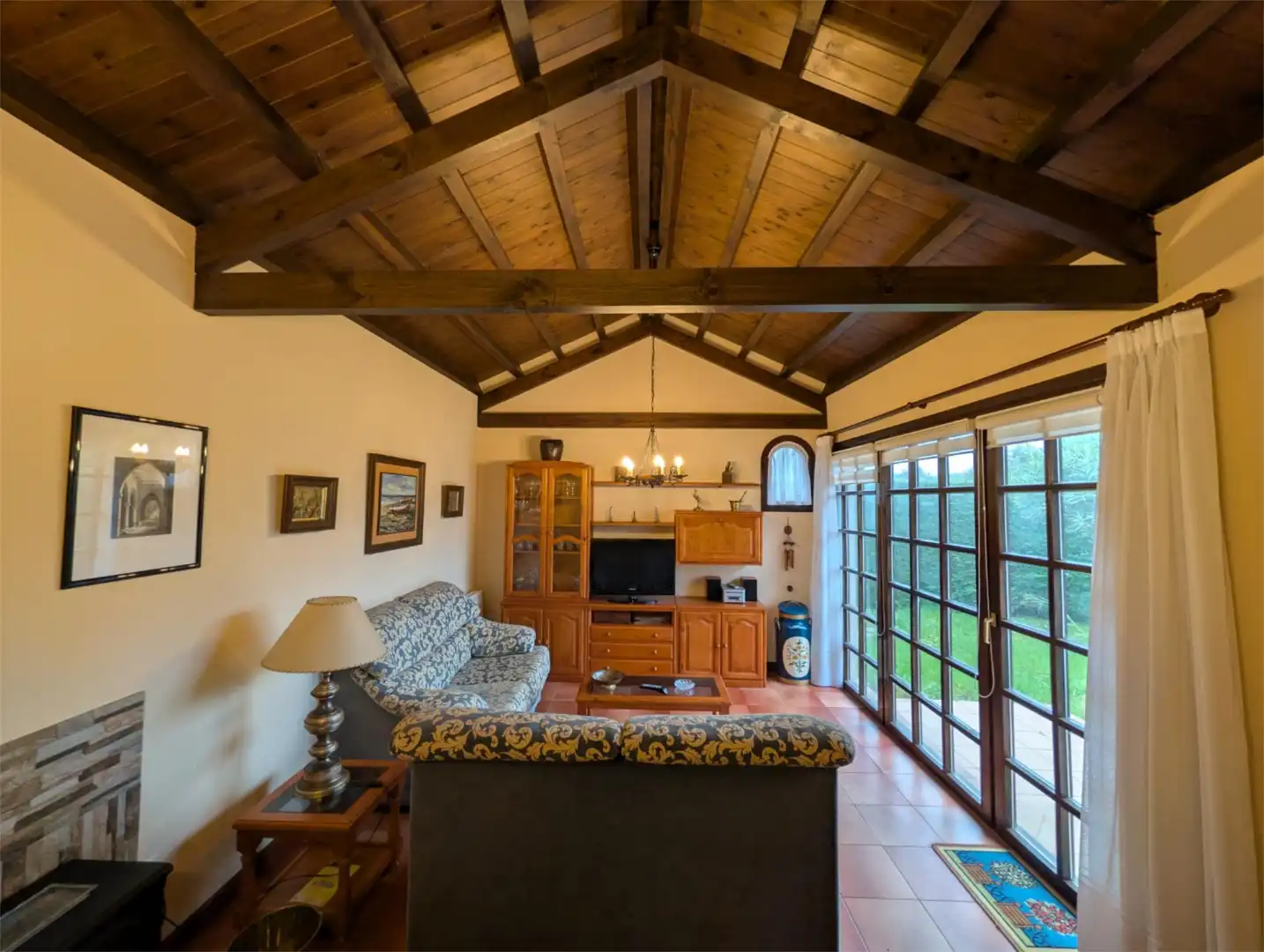 Casa o chalet en venta en Barrio Galizano-los Verdes, 25, Galizano Sala de estar de Casa o chalet en venta en Ribamontán al Mar con Terraza y Piscina