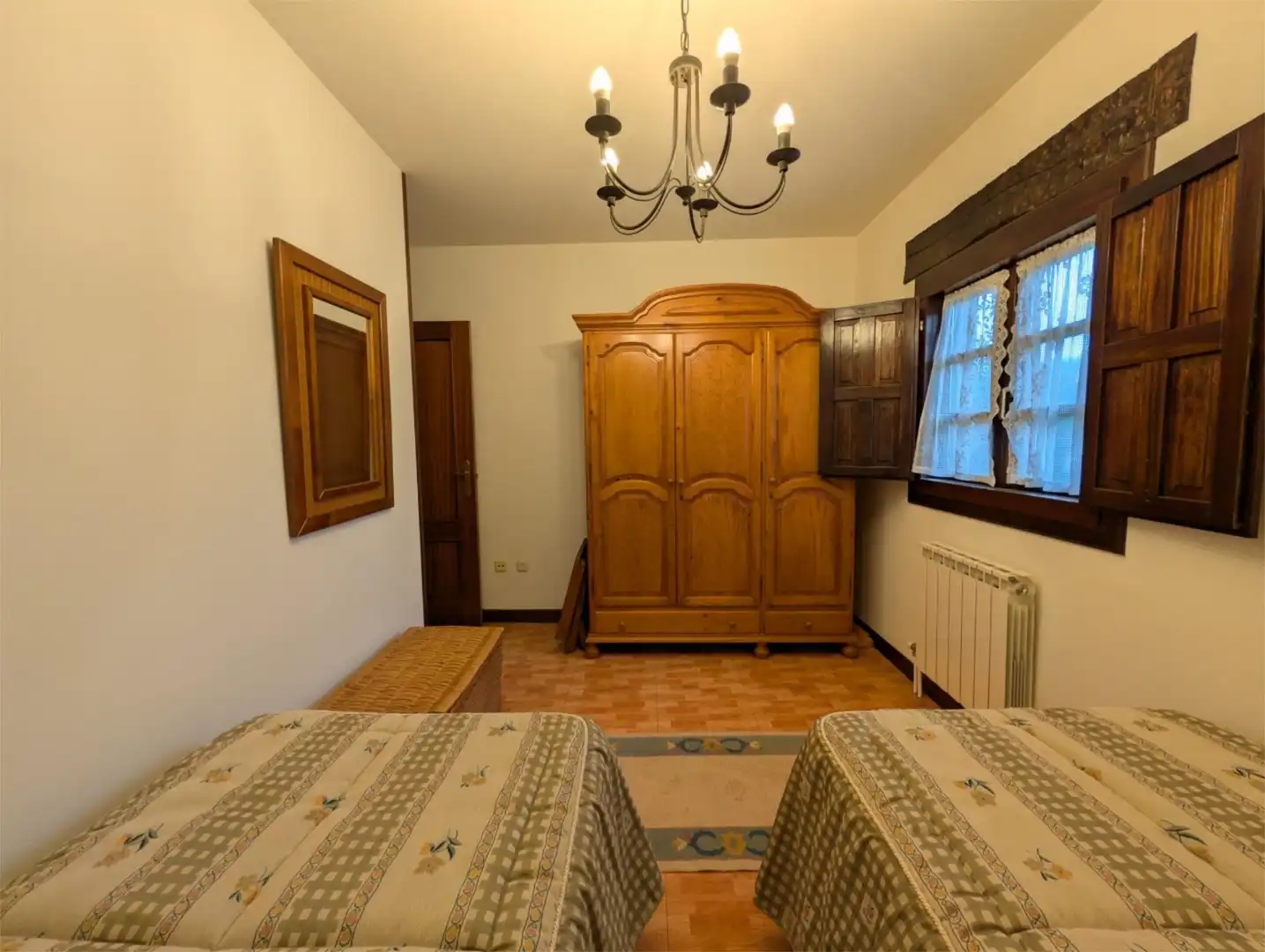 Casa o chalet en venta en Barrio Galizano-los Verdes, 25, Galizano Habitación de Casa o chalet en venta en Ribamontán al Mar con Terraza y Piscina