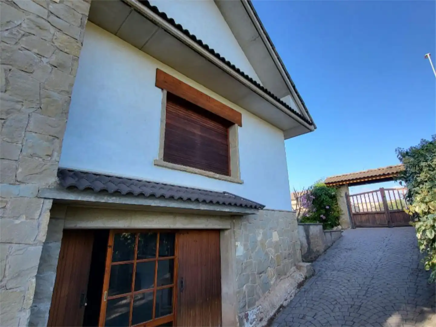 Houses for sale in Fonollosa Exterior view of Houses for sale in Fonollosa with Terrace and Balcony